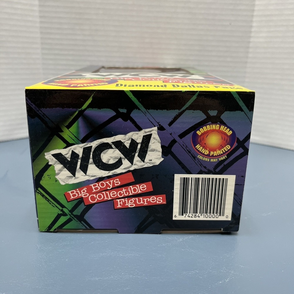 NIB 1998 WCW BIG BOYS COLLECTIBLE DIAMOND DALLAS PAGE HAND PAINTED BOBBLEHEAD - Picture 6 of 6